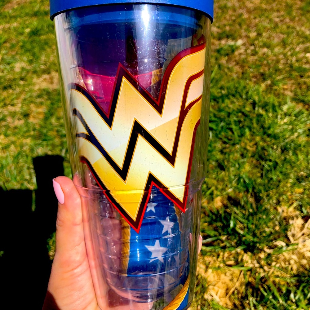 Wonder Woman 24 oz Tervis tumbler
